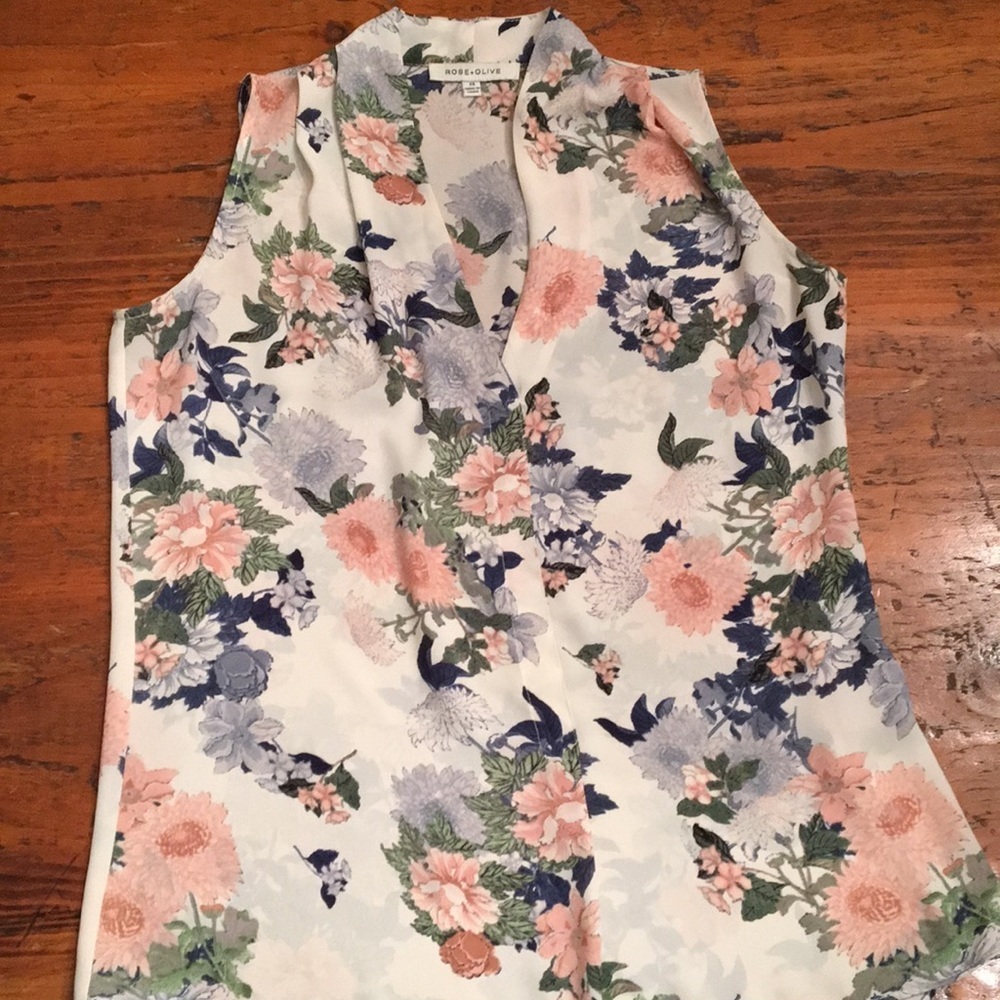Rose & olive sleeveless blouse xs